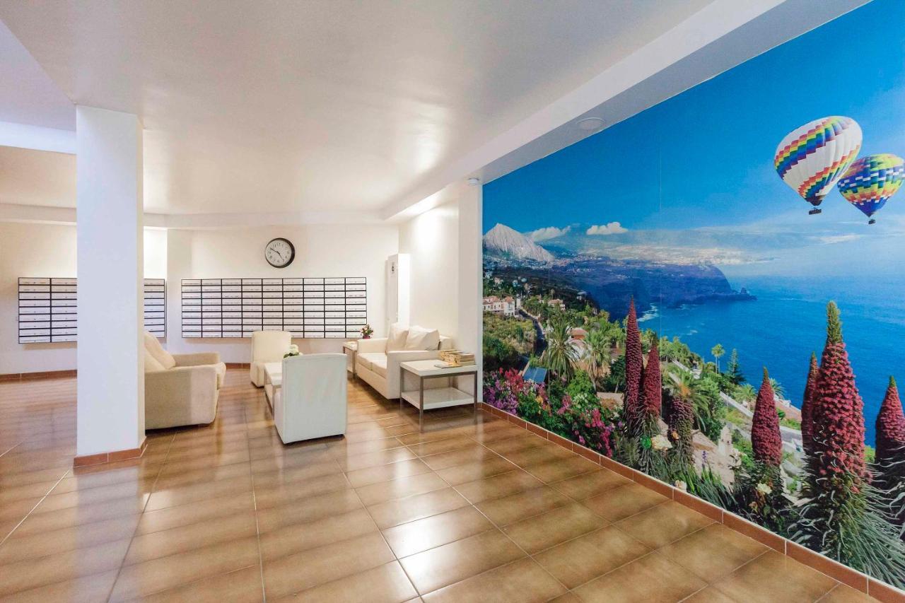 Appartement Apartamento Sara En Torviscas Bajo - Sara Vacation à Costa Adeje  Extérieur photo